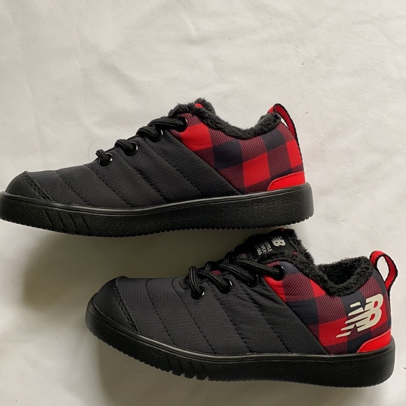 New Balance Kids' Moc V1 Bungee Slipper - Picture 4 of 6